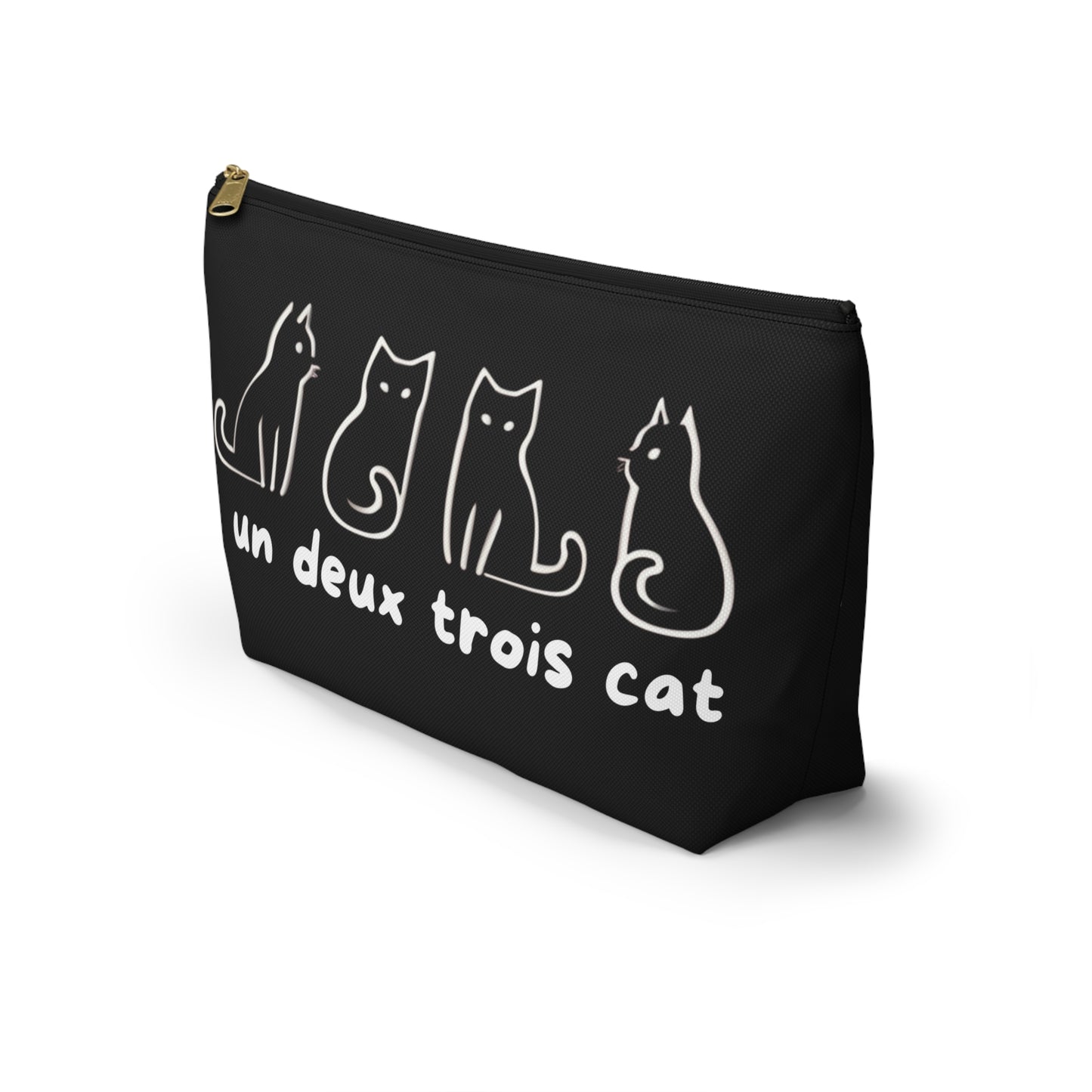 Un, Dois, Trois, Cat Pouch